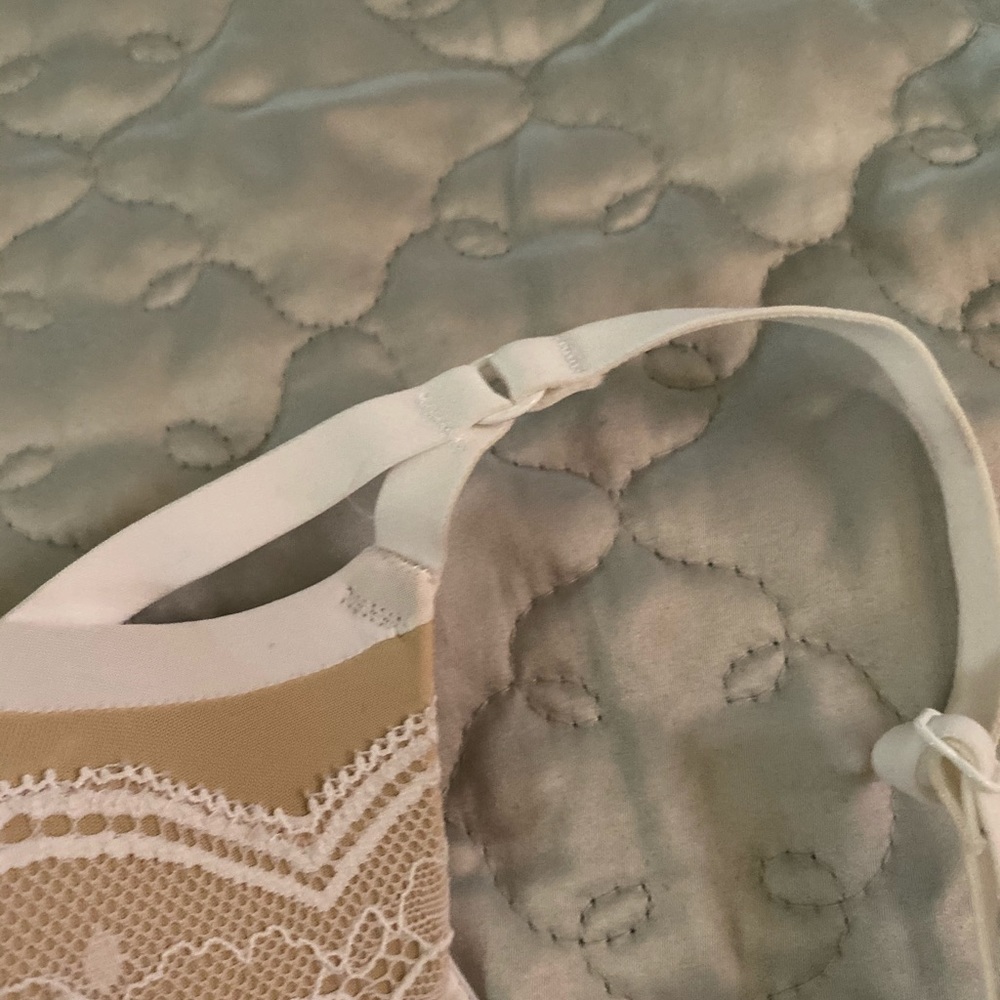 Bra - Picture 5 of 5